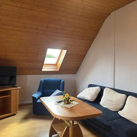 Apartment Mit Garten Auf Dem Bauernhof Trendelburg