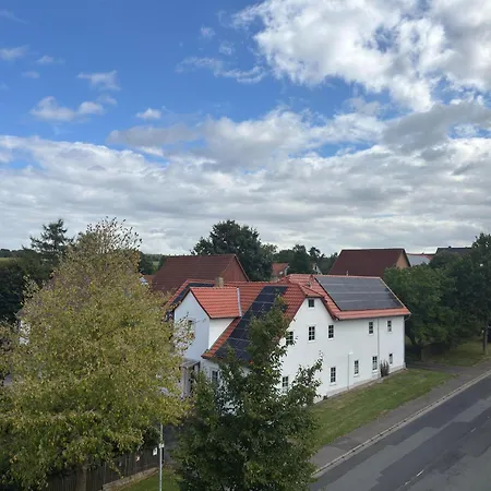 Mit Garten Auf Dem Bauernhof * Trendelburg